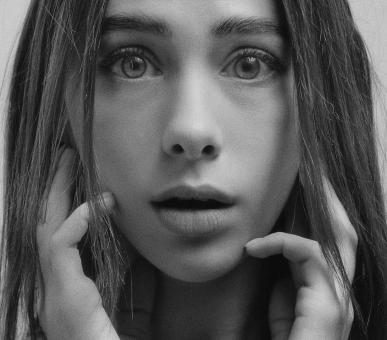 Free Stock Photo of Surprised woman