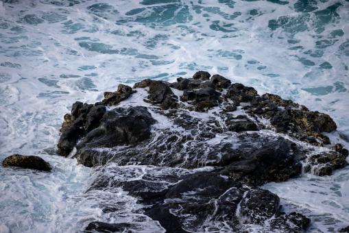 Free Stock Photo of Rocky ocean