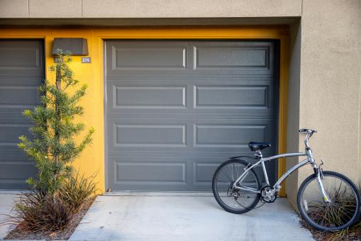 Free Stock Photo of Garage door
