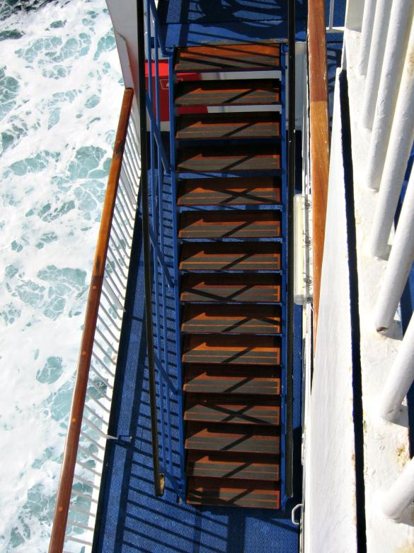 Free stock image of Steps created by Bent Arvesen