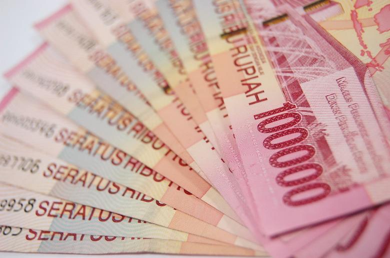 Free stock image of 100 thousand rupiah created by Budi Purwito
