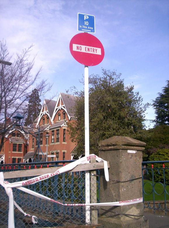 Free stock image of NO ENTRY created by Peter Alexander Robb