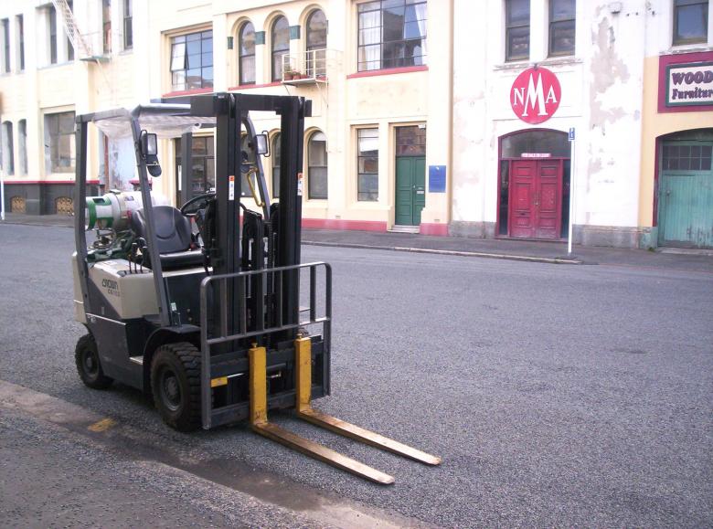 Free stock image of Forklift created by Peter Alexander Robb