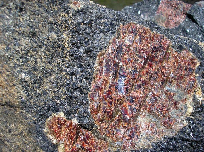 Free stock image of Raw garnets created by deb jencks