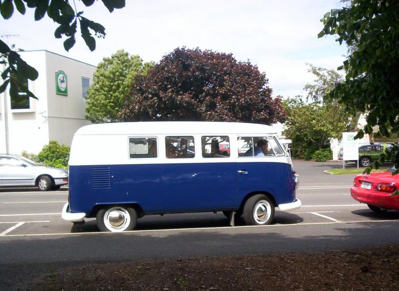 Free stock image of Ist das VW Combi? created by Peter Alexander Robb