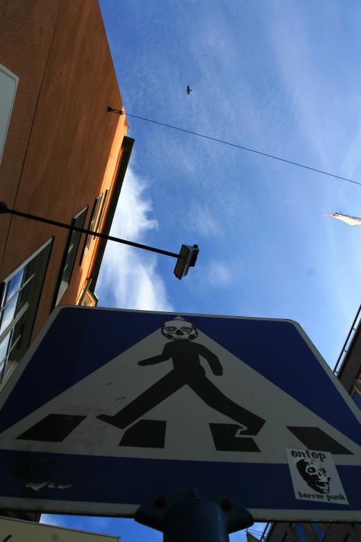 Free stock image of Skull Roadsign created by fabio grande