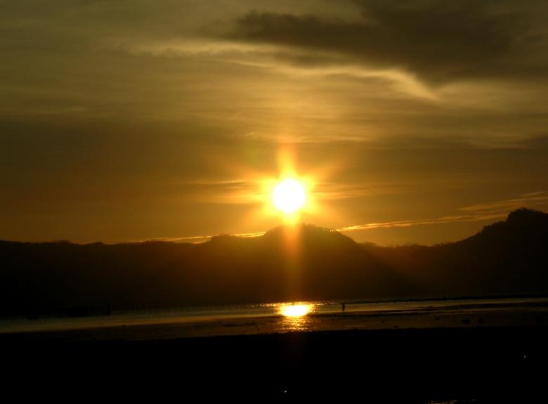 Free stock image of Sunrise 3 created by requel legaspino