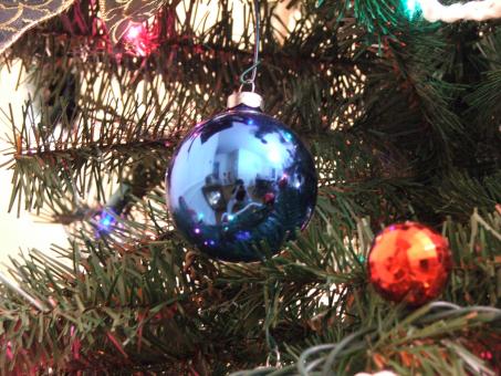 Free Stock Photo of Christmas balls