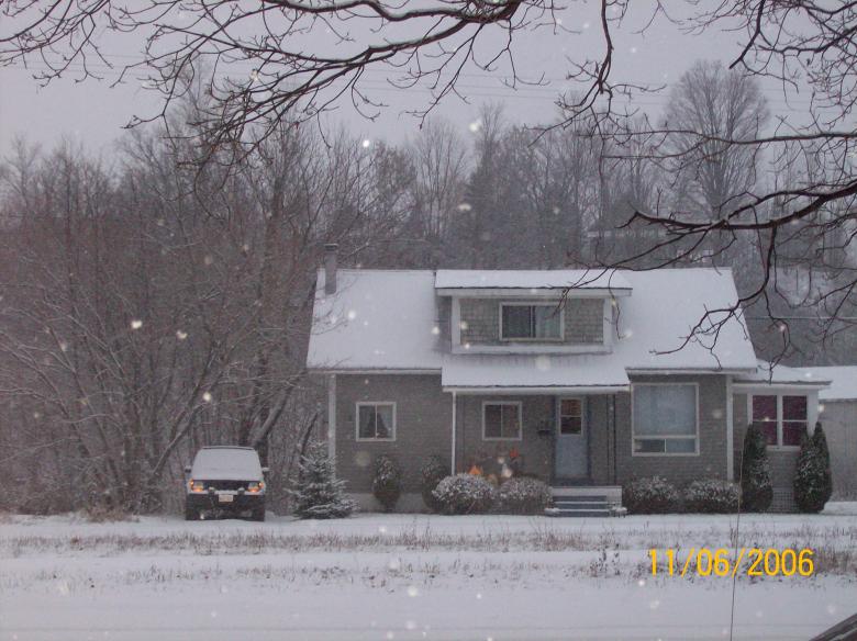 Free stock image of Beautiful Home in Winters created by rashi gupta