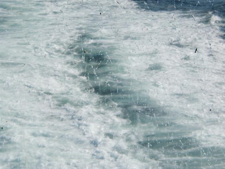 Free stock image of Splashing sea water created by Bjorgvin