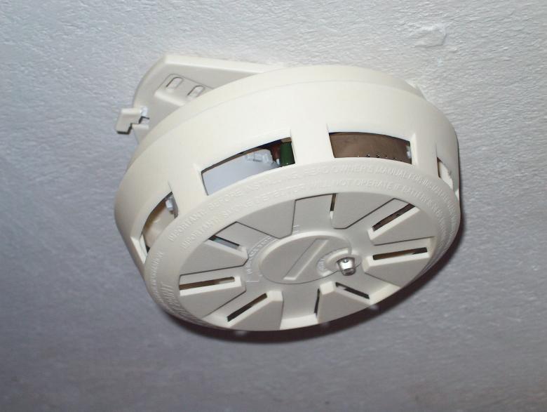 Free stock image of Fire alarm created by carb1
