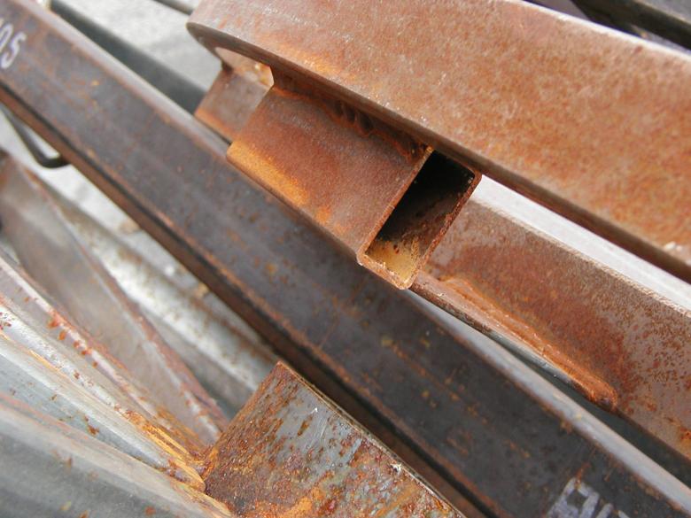 Free stock image of Rusted metal bars created by Bjorgvin