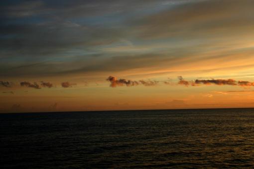 Free Stock Photo of Sunset on the ocean
