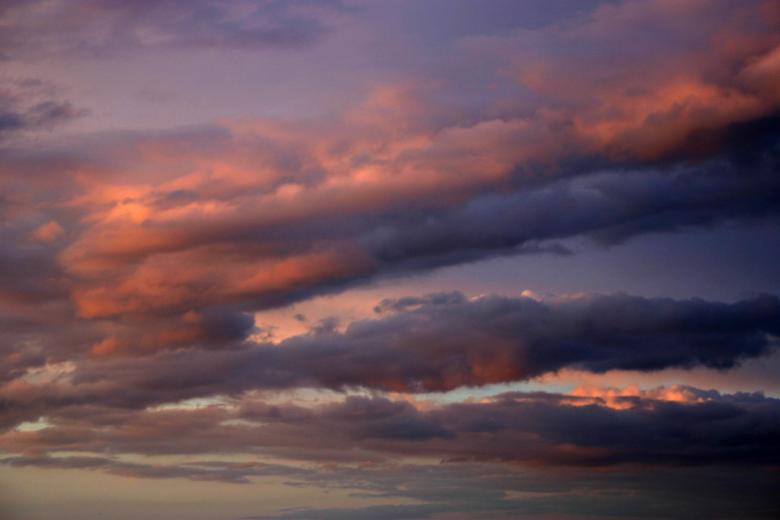 Free stock image of Colorful sky created by Bjorgvin