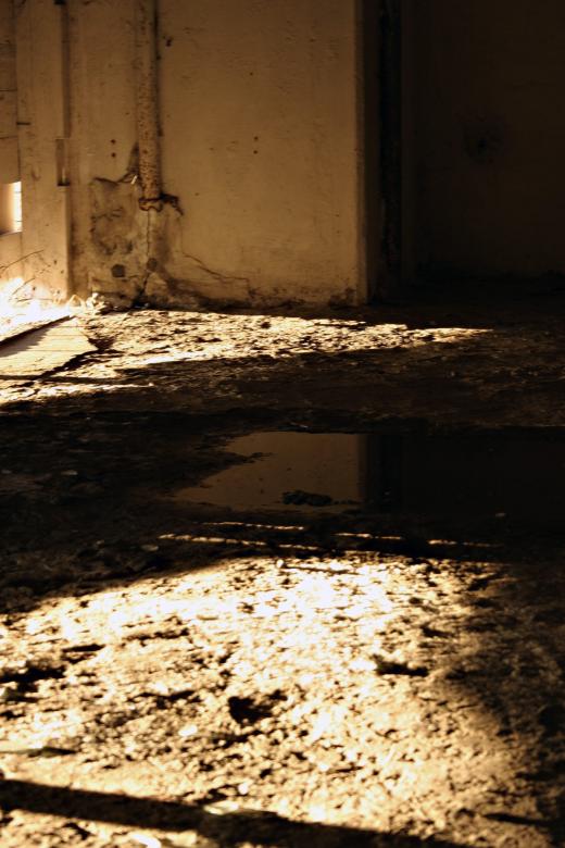 Free stock image of Dirty corner created by Bjorgvin