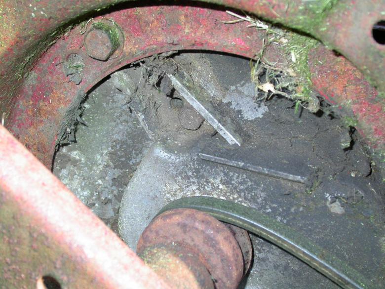 Free stock image of Rusted metal wheel created by raymond henry