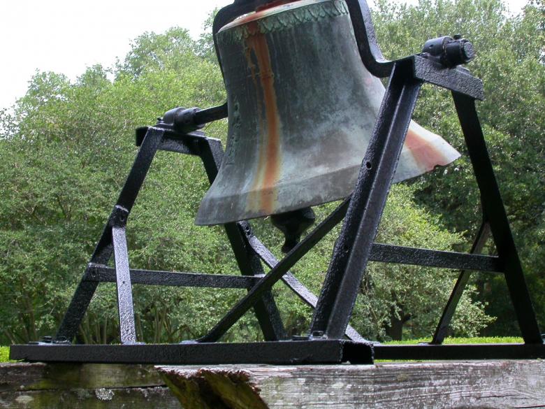 Free stock image of Rusted bell created by raymond henry