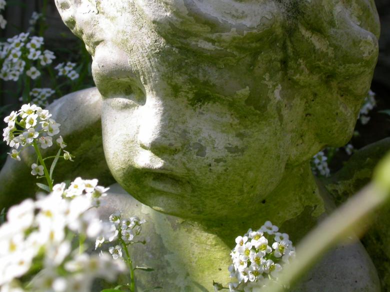 Free stock image of Child statue created by raymond henry