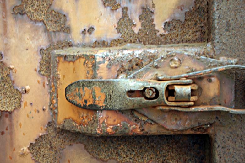 Free stock image of Rusted lock created by Bjorgvin