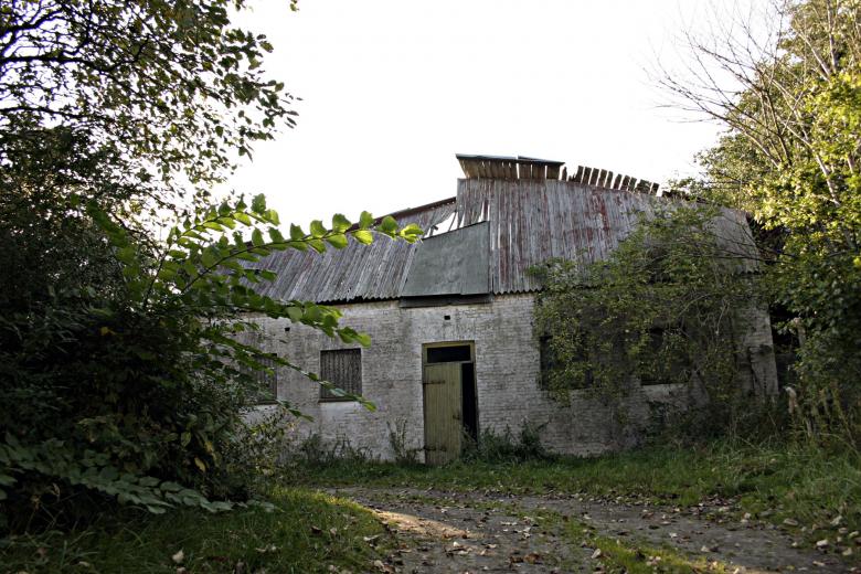 Free stock image of Collapsed roof created by Bjorgvin