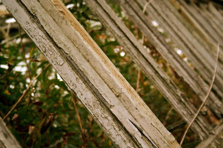 Free stock image of Painted wooden frame created by julian battye