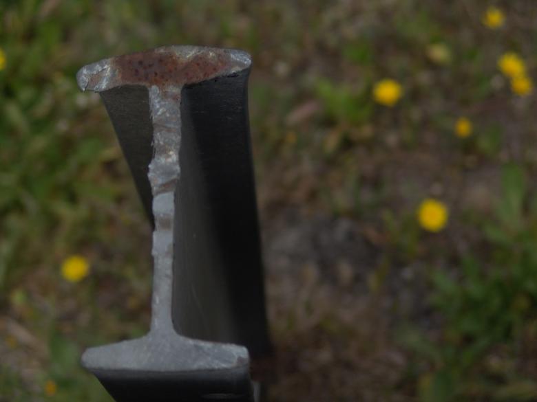 Free stock image of Rusted metal rail created by javier baranda
