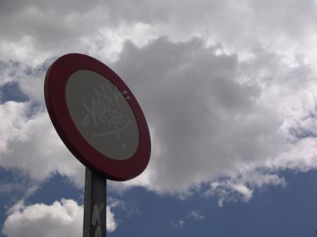 Traffic sign