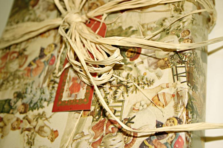 Free stock image of Gift wrapping created by Bjorgvin