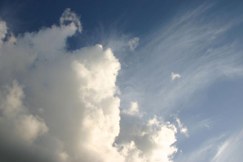 Free stock image of Clouds created by Bjorgvin