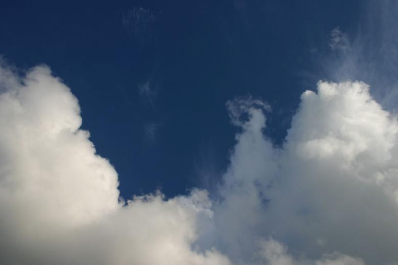 Free stock image of Clouds created by Bjorgvin
