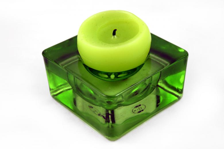 Free stock image of Green candle created by Bjorgvin