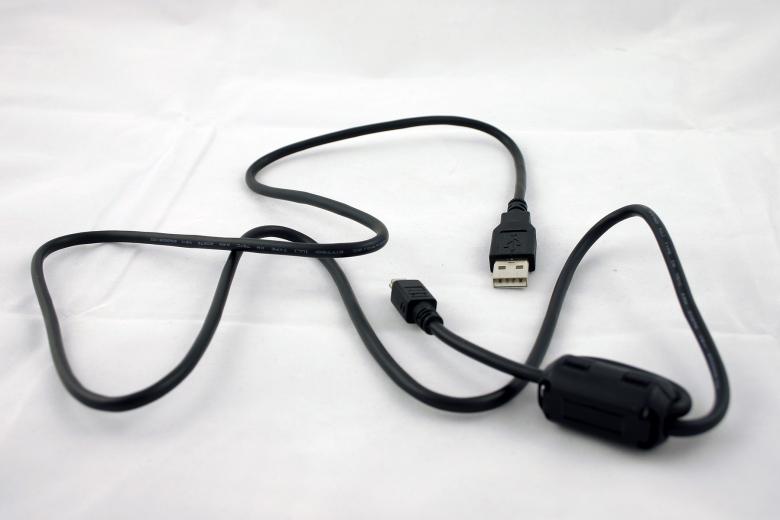 Free stock image of USB cable created by Bjorgvin