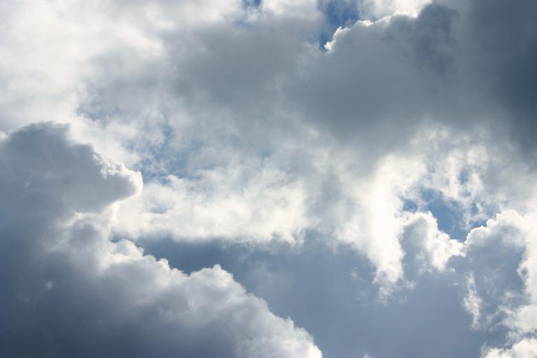 Free stock image of Clouds created by Bjorgvin