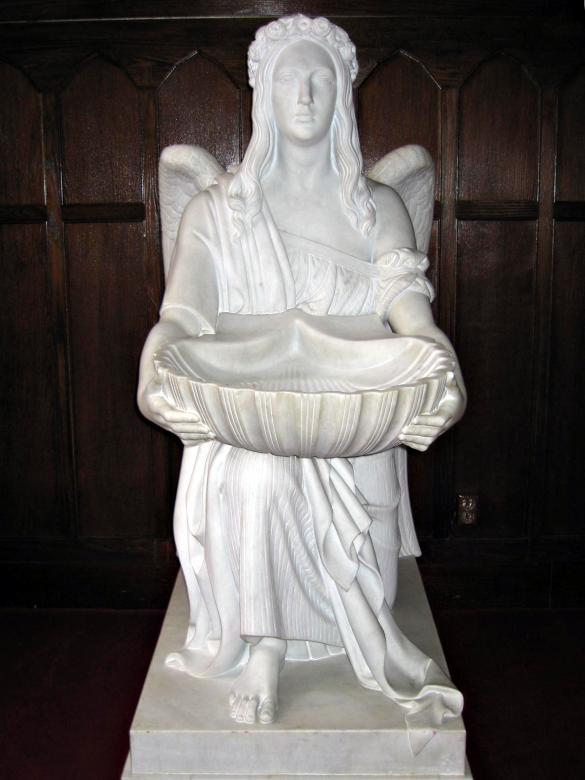 Free stock image of Angel statue front created by Bent Arvesen