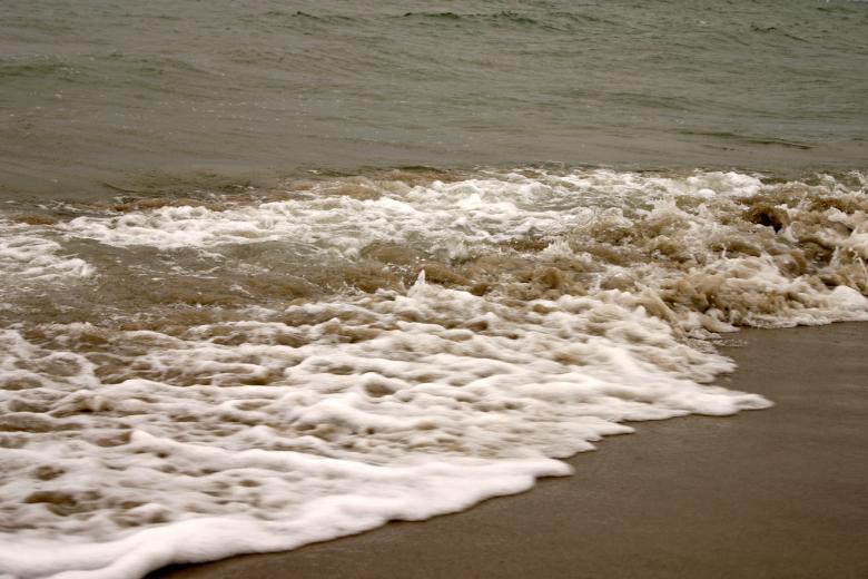 Free stock image of Waves breaking created by Bjorgvin