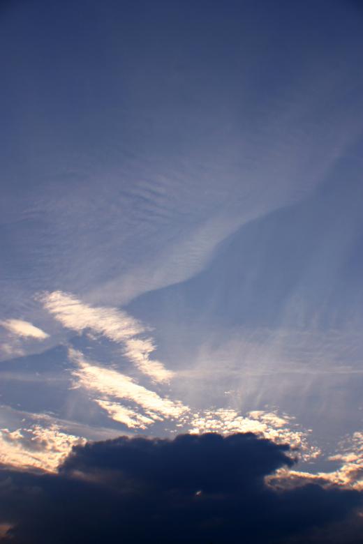 Free stock image of Clouds created by Bjorgvin