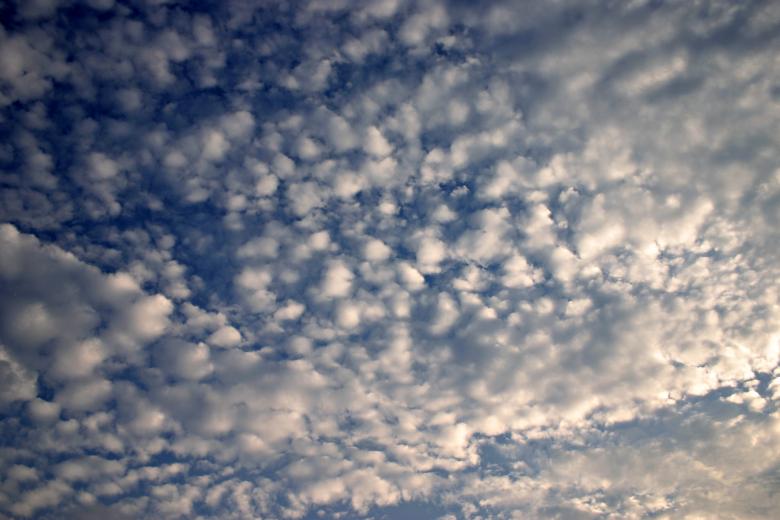 Free stock image of Clouds created by Bjorgvin