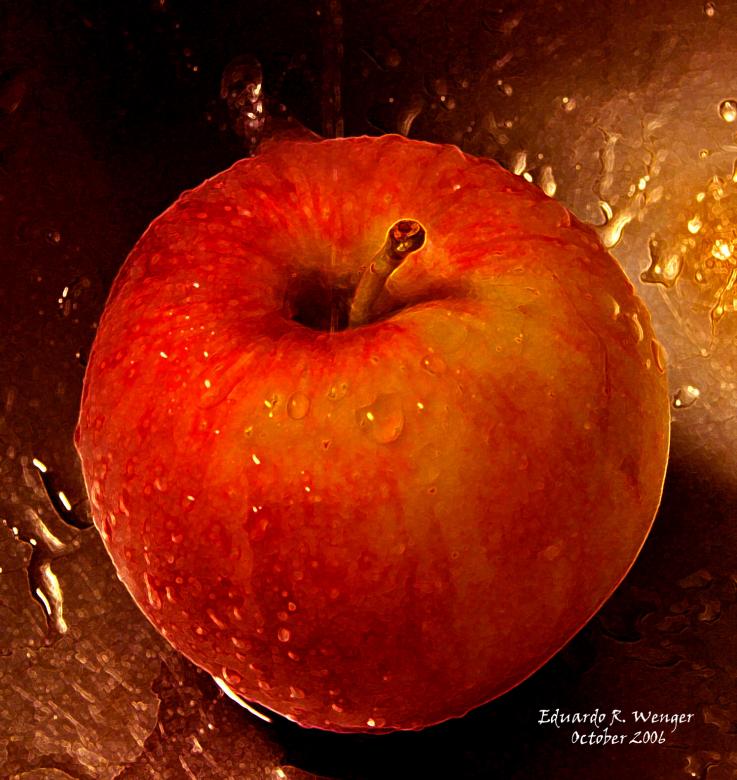 Free stock image of Apple in the sink created by eduardo r. wenger