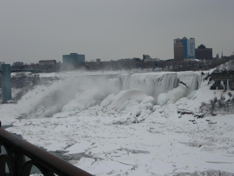 Free stock image of winter at niagara falls created by Brian Larsen