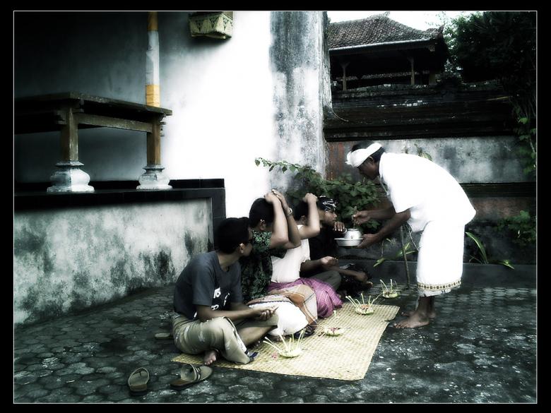 Free stock image of pray created by Didi Supardi