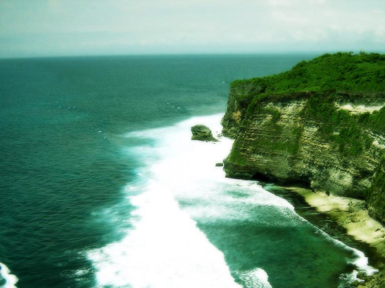 Free stock image of uluwatu bali created by Didi Supardi