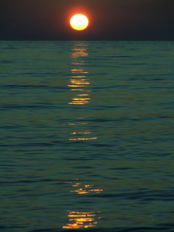 Free stock image of Sunset created by Heather Elaine Kitchen