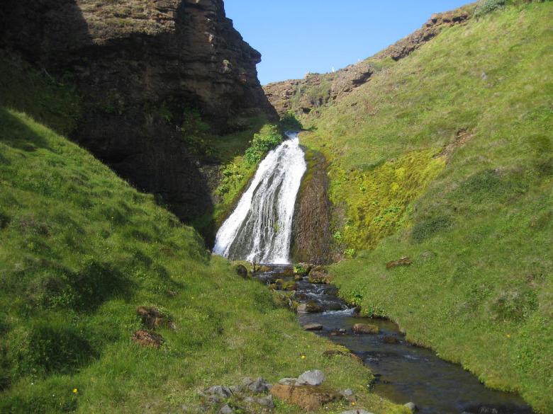 Free stock image of Icelandic waterfall created by Bent Arvesen