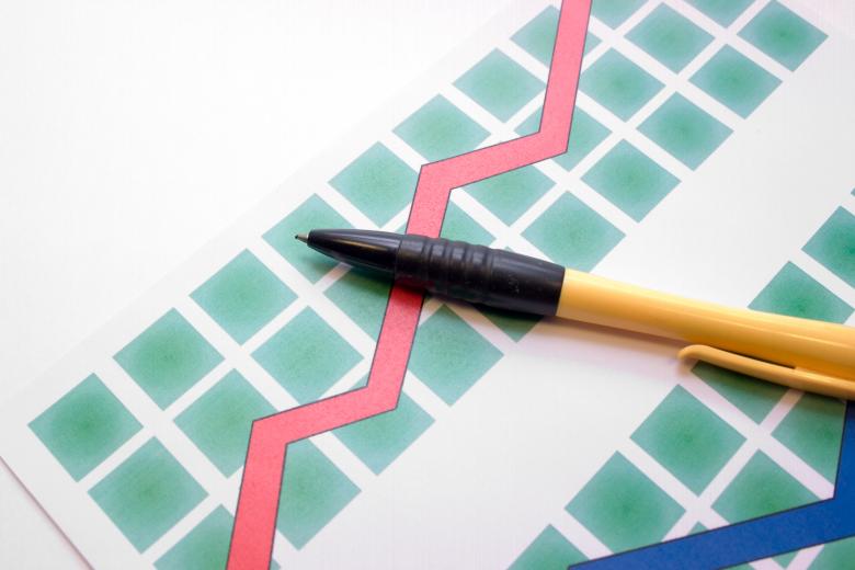 Free stock image of Pen on diagram created by Alexandr
