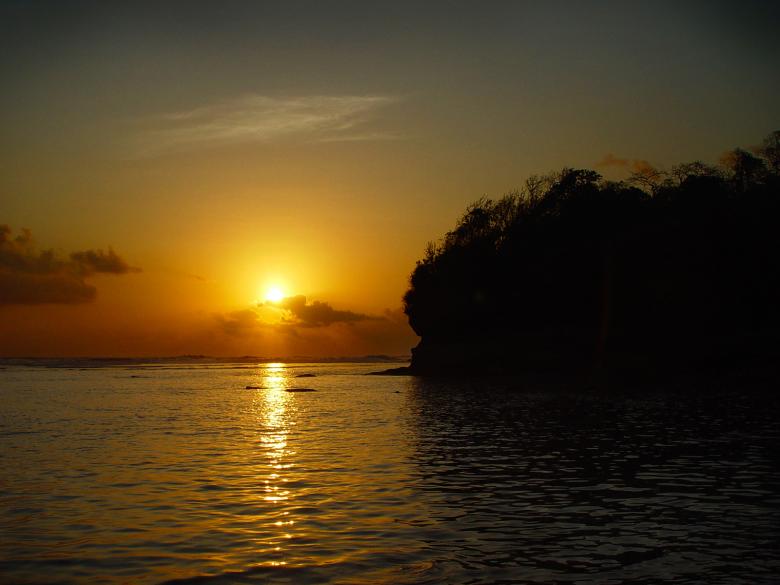 Free stock image of Golden sunset created by SimpleLine