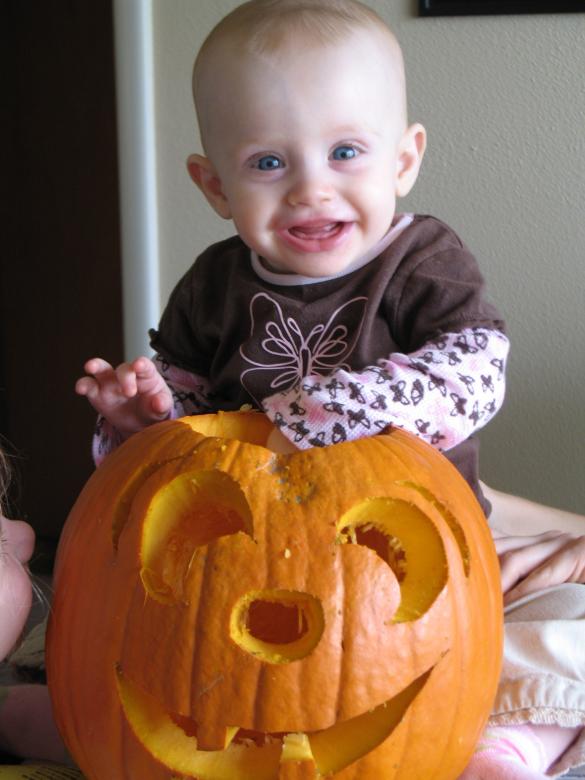 Free stock image of Pumpkin carving created by Scott Tait