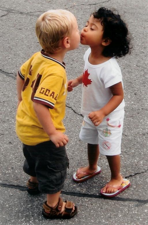 Free stock image of Kissing cousins created by Chris Perabo
