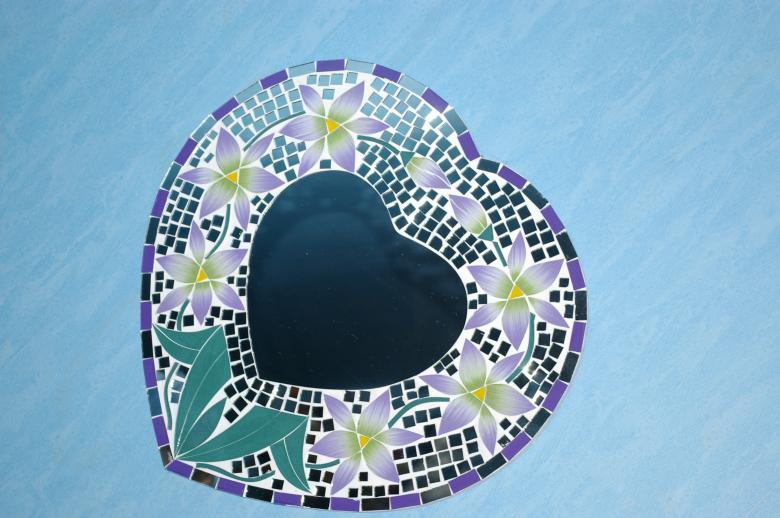 Free stock image of Heart shaped mirror created by frhuynh
