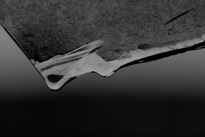 Free stock image of Shattered Glass - Black and White created by Bjorgvin