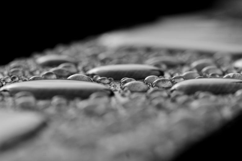 Free stock image of Droplets on wood - Black and white created by Bjorgvin